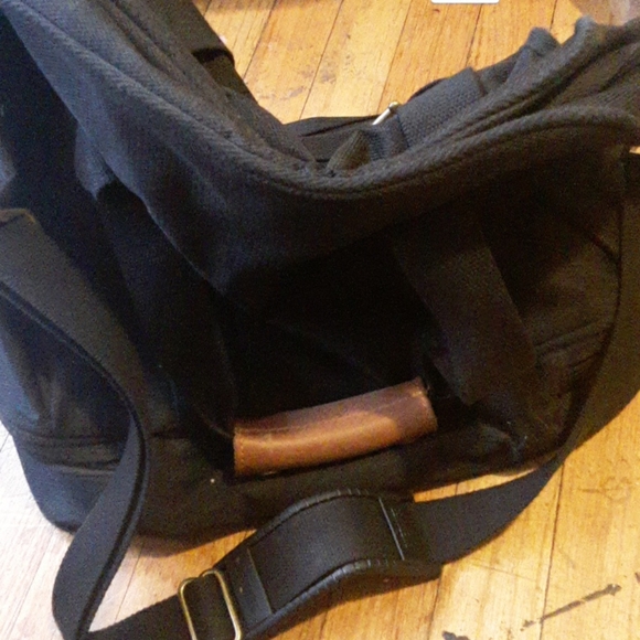 Blue Laredo Travel Tote NWOT - Picture 2 of 3